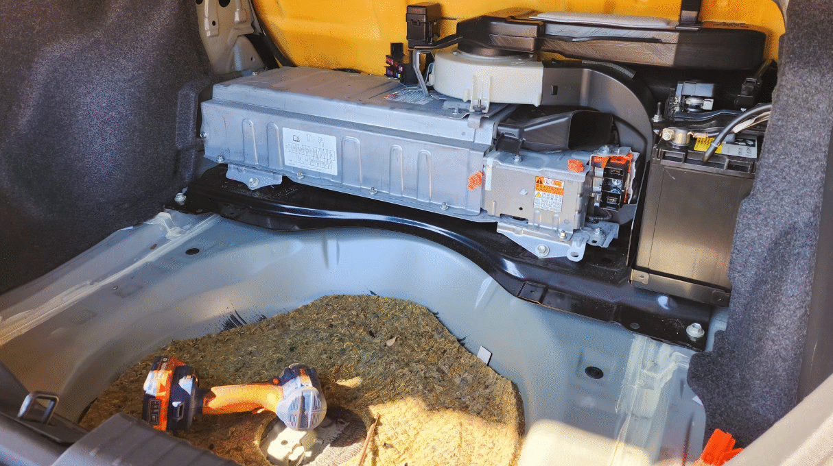 He Flew from Barbados to Find a Battery Supplier. It Wasn’t Easy.